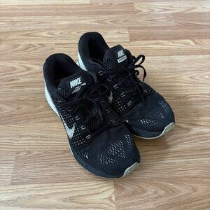 Nike LunarGlide 7 Flash Running Shoes – Black Womens size 10